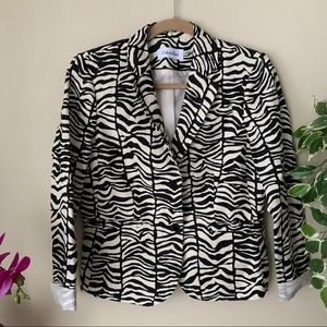 Calvin Klein Size 8 Linen Blend Tiger Print Cropped Blazer